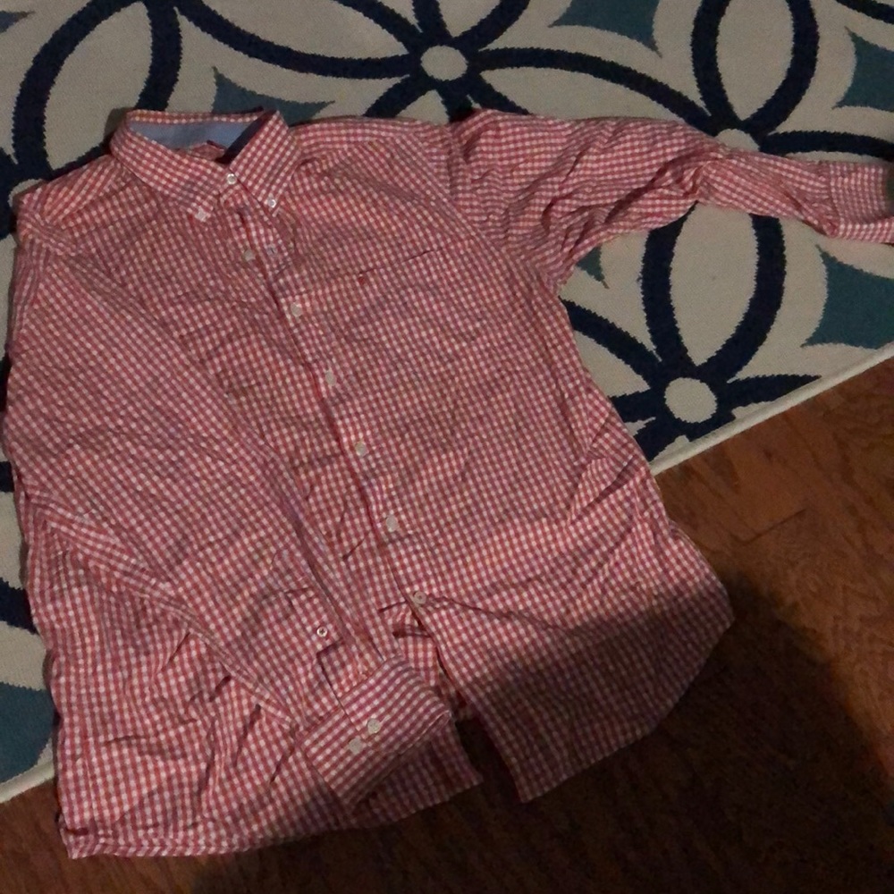 Button down men’s top